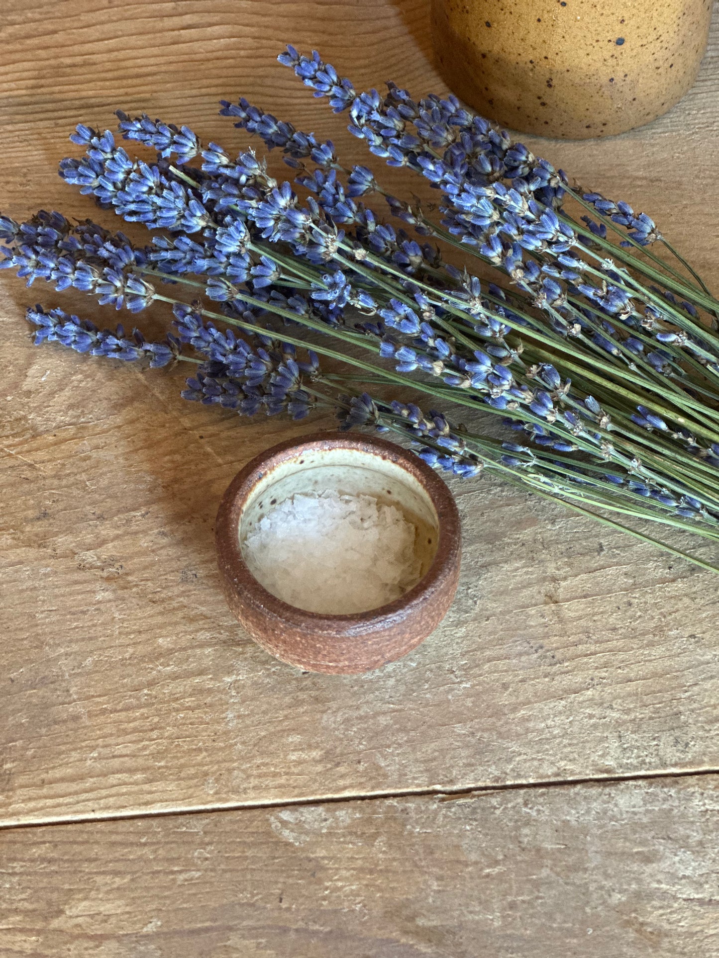 Ceramic Salt and Pepper Pinch Bowls