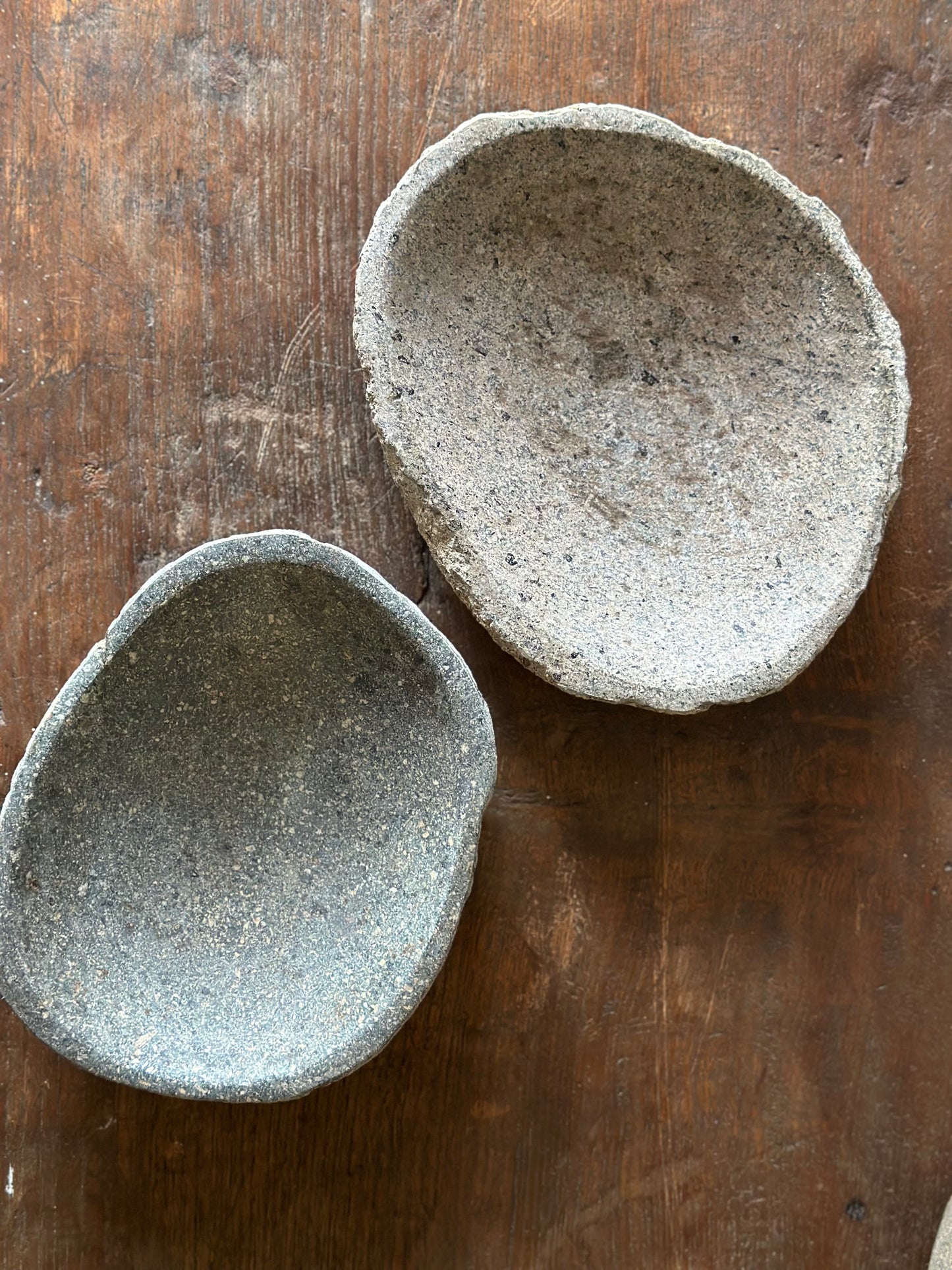 Java Stone Dish