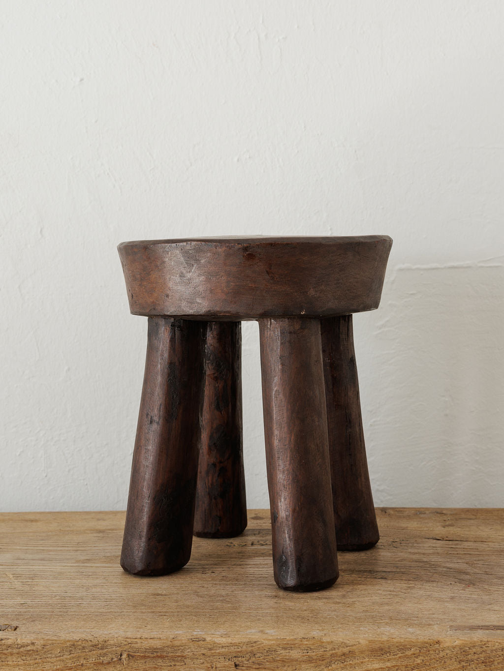 Lobi Stool
