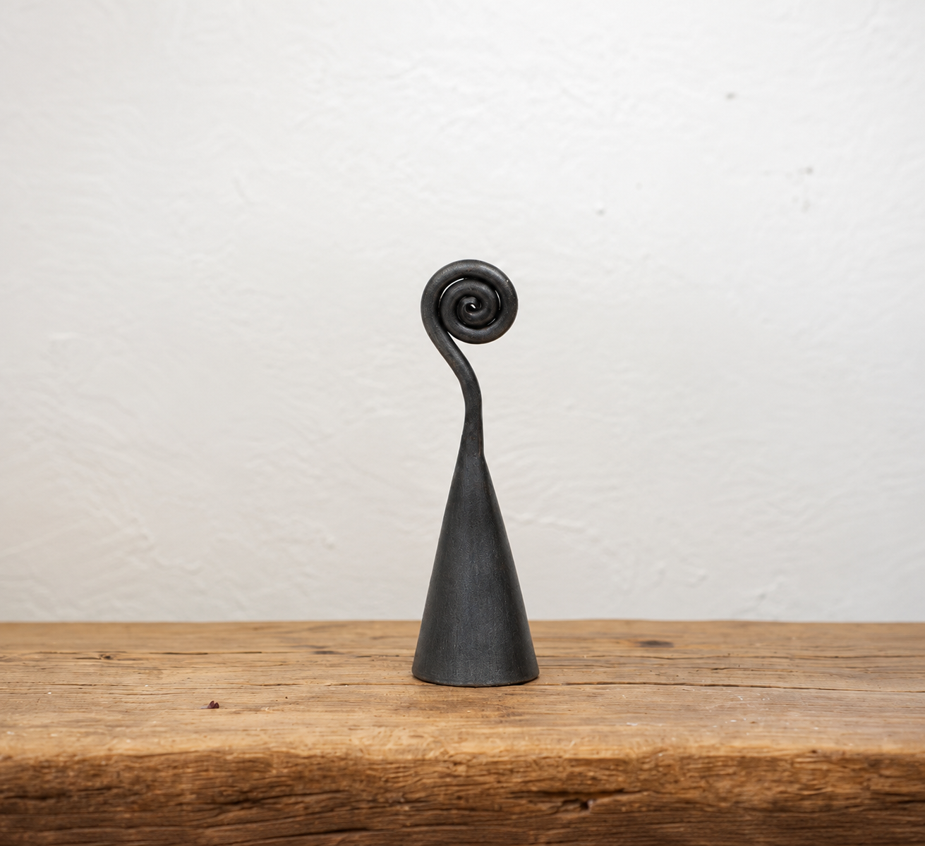 Candle snuffer (cone)