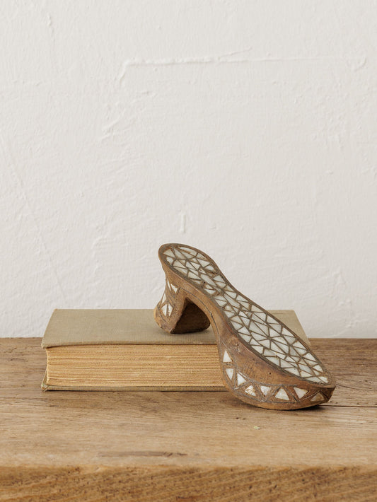 Onyx & Wood Shoe