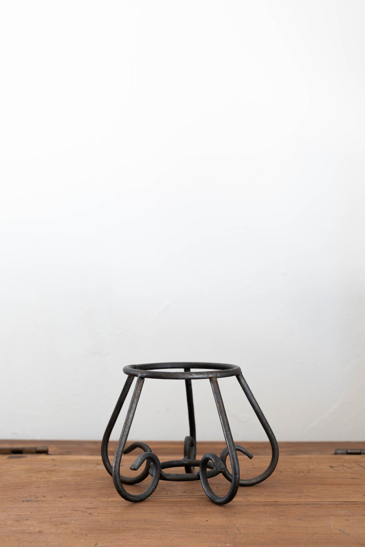 Metal Wine Stand