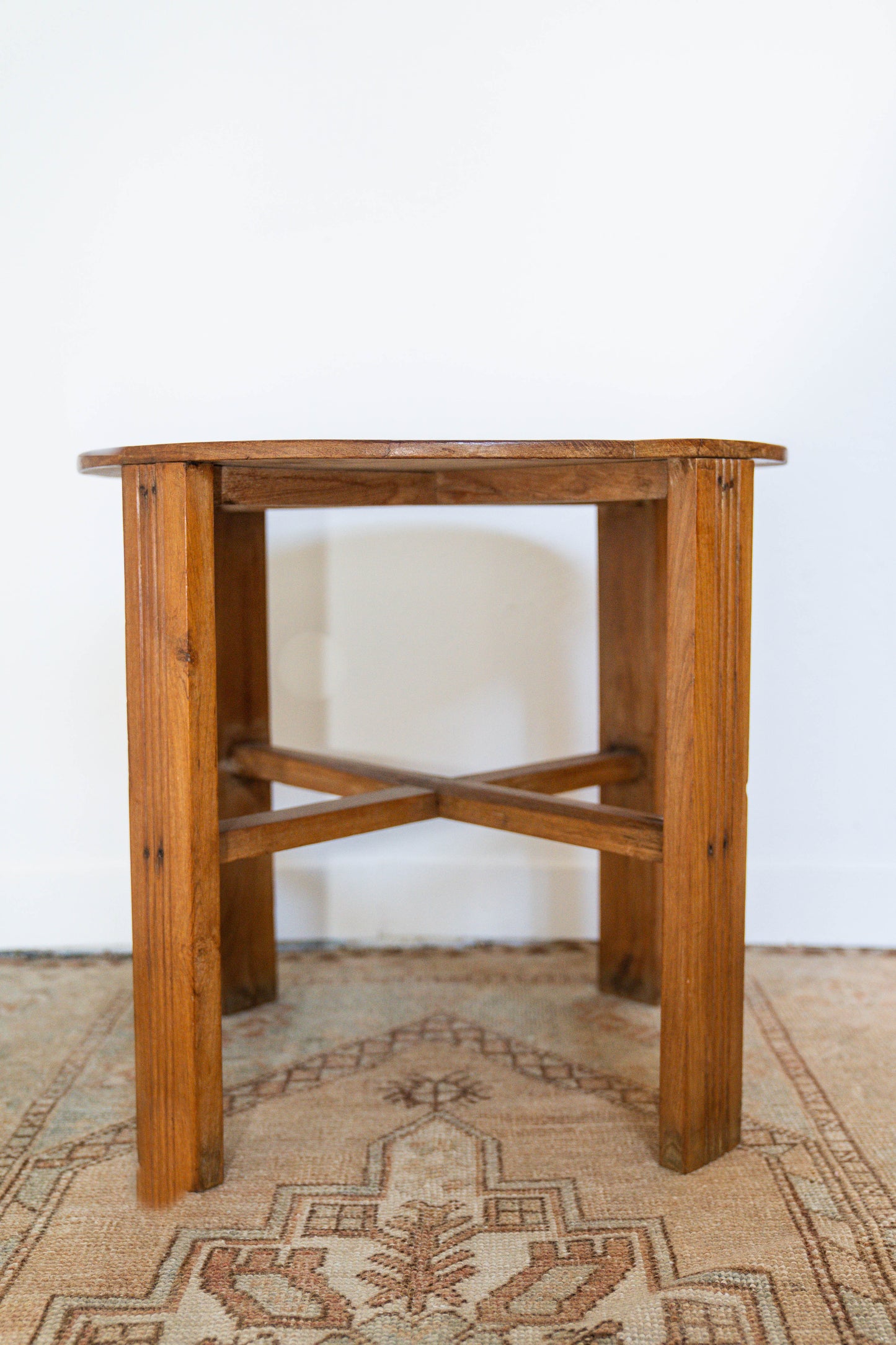 Round Side Table
