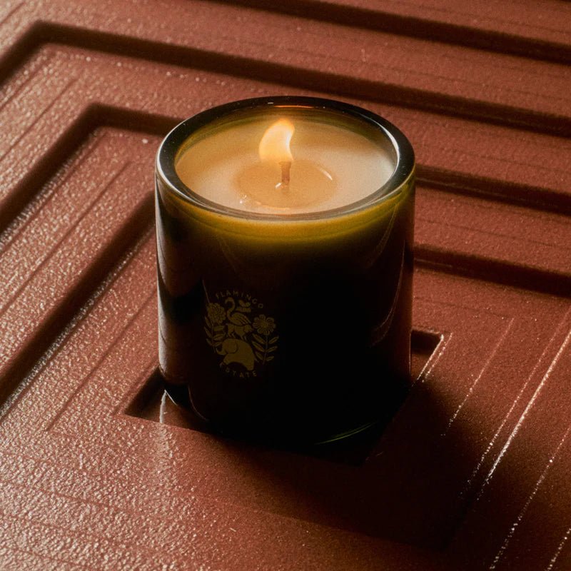Flamingo Estate Golden Pollinator Candle - image 4