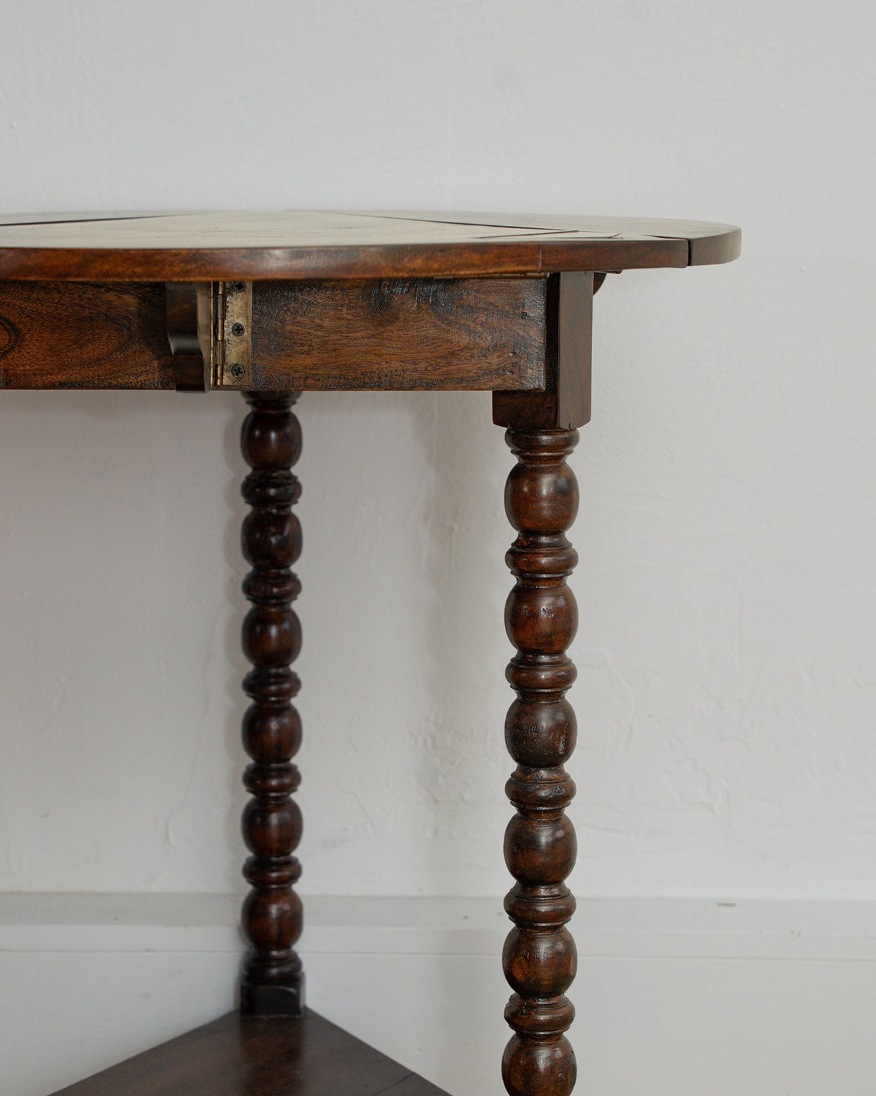 3 Leg Bobbin Side Table